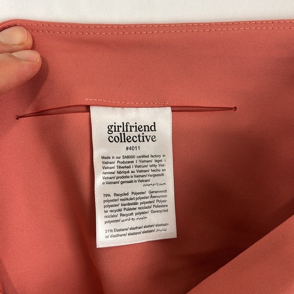 Girlfriend Collective Salmon-Coloured Biker Short - Picture 4 of 5